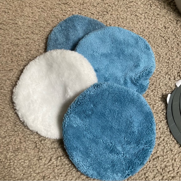 The BFF PRO 2.0 Miracle Body Buffer Massage Exfoliation Gun - Picture 8 of 16